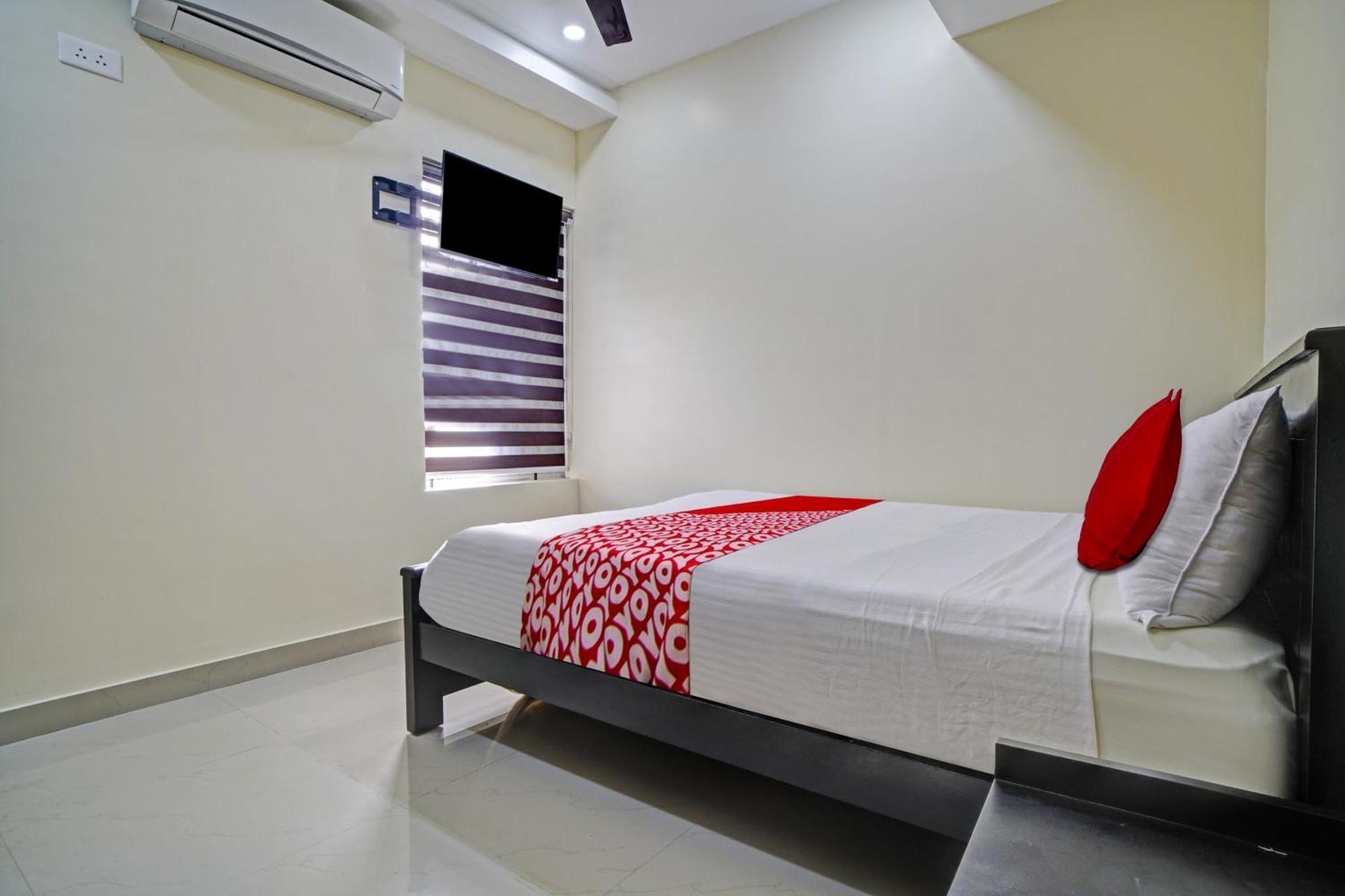 Hotel O Crystal Executive Suites Kochi 외부 사진