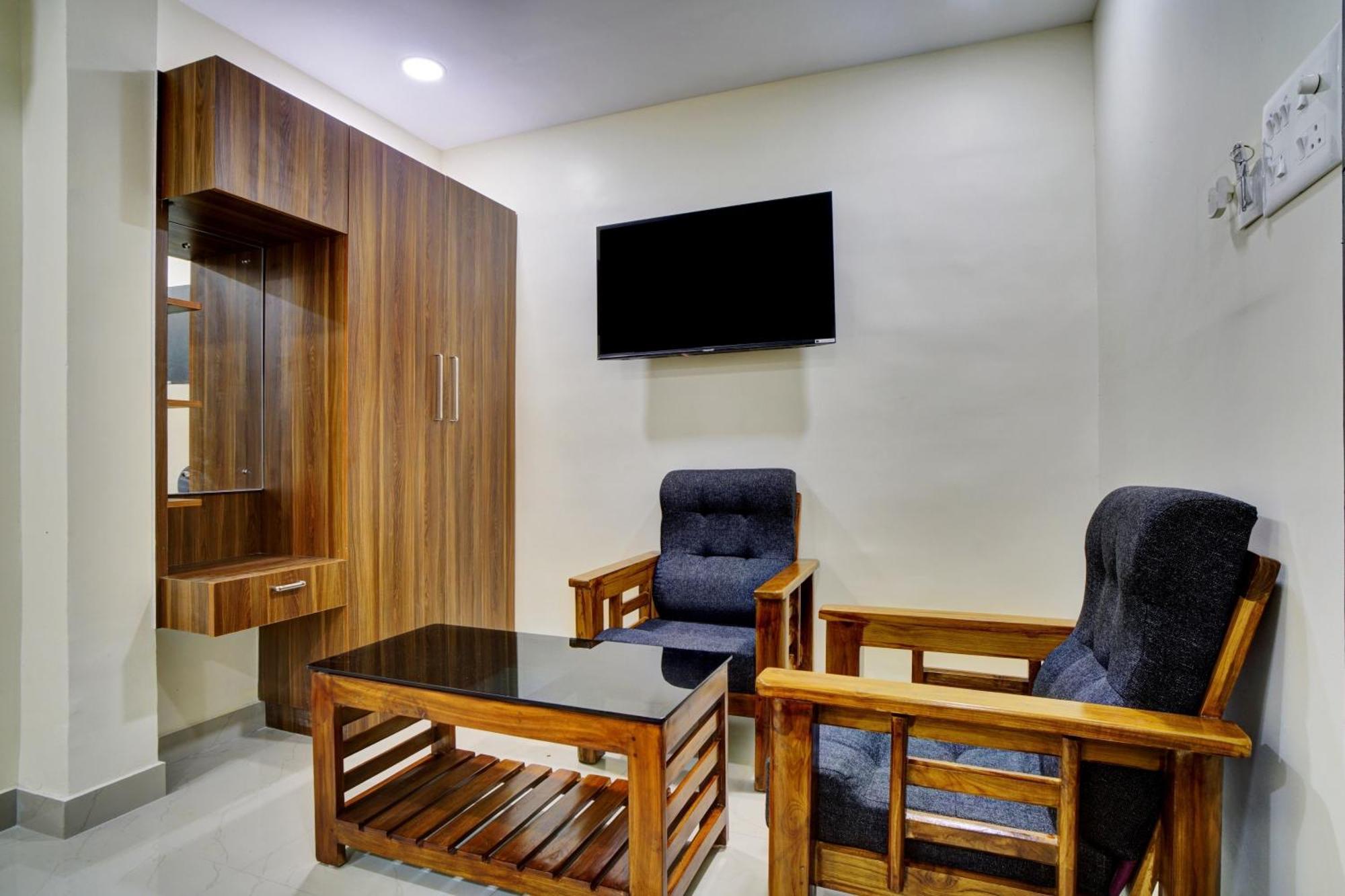 Hotel O Crystal Executive Suites Kochi 외부 사진