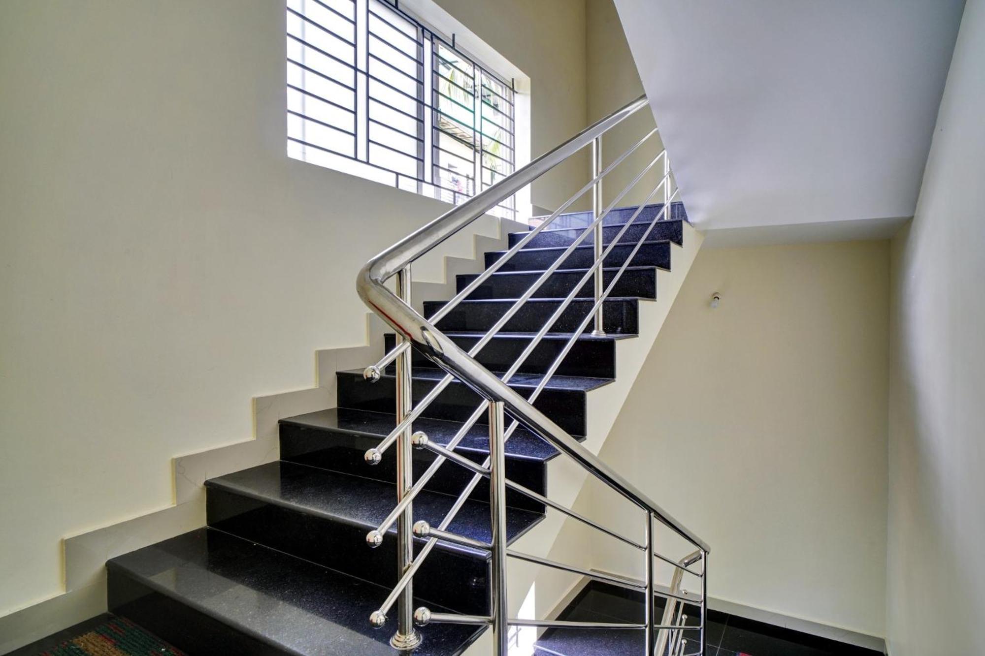 Hotel O Crystal Executive Suites Kochi 외부 사진
