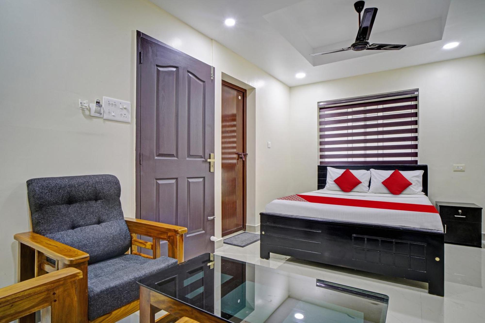 Hotel O Crystal Executive Suites Kochi 외부 사진
